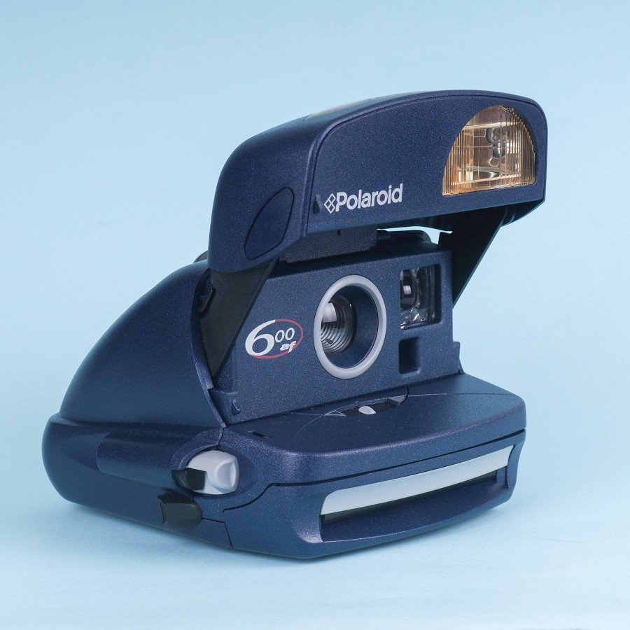 Polaroid P600